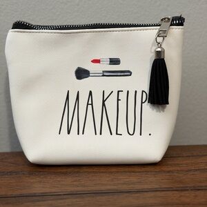 RD Makeup Bag